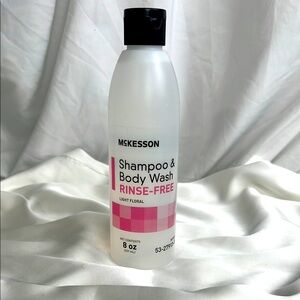McKesson Shampoo & Body‎ Wash Rinse-Free Light Floral Scent 8 Oz